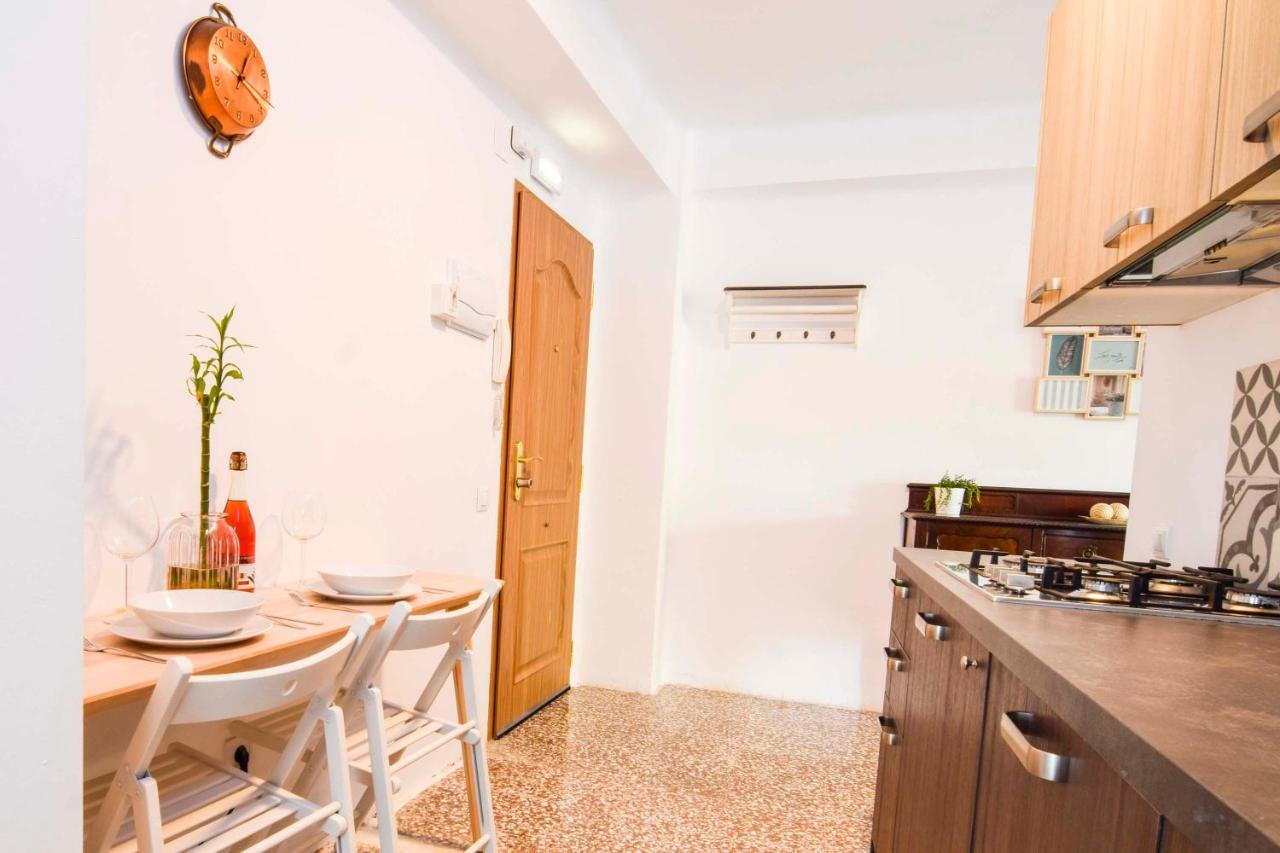 מאלגה P&P Apartaments Arapiles מראה חיצוני תמונה